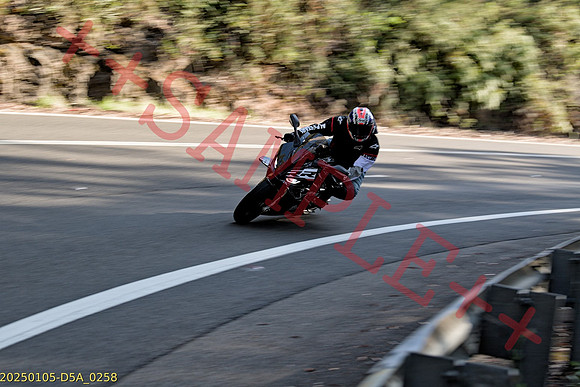 SBR-THUMB-BIKE--20250105-D5A_0258