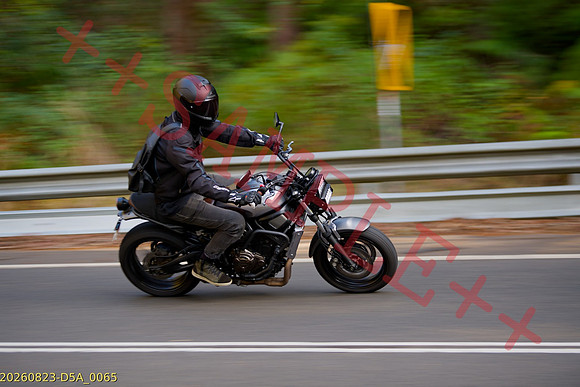 SBR-THUMB-BIKE--20260823-D5A_0065