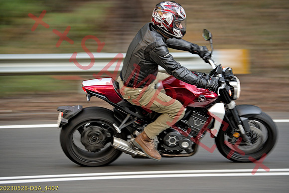 SBR-THUMB-BIKE--20230528-D5A_4407