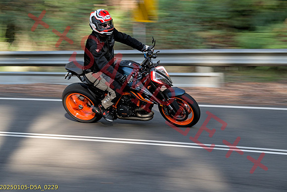 SBR-THUMB-BIKE--20250105-D5A_0229