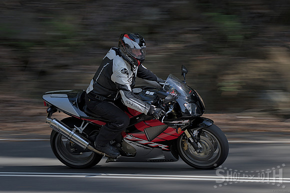SBR-4Kx-BIKE--20200301-SBR_4495